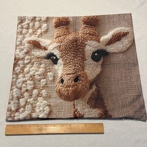 NWOT, Brown and Cream Giraffe Pillow Cover